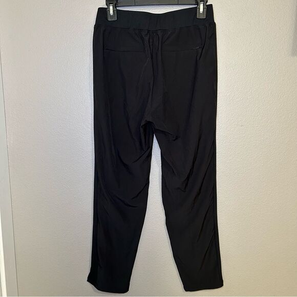 Quince Performance Tech Black Ankle Pants Women’s Size Medium - Picture 7 of 12